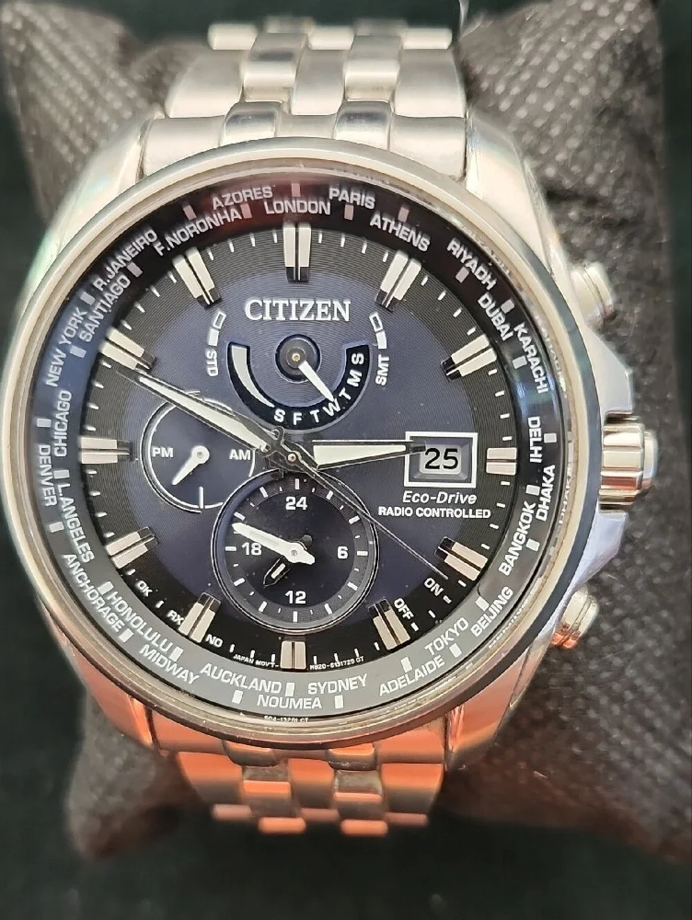 Citizen Eco-Drive World Time Chronograph (H820-S092035)